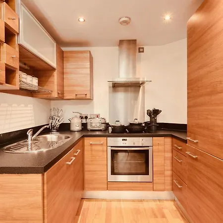 Apartmán Deluxe Riverside Balcony &free Parking Leeds (West Yorkshire)