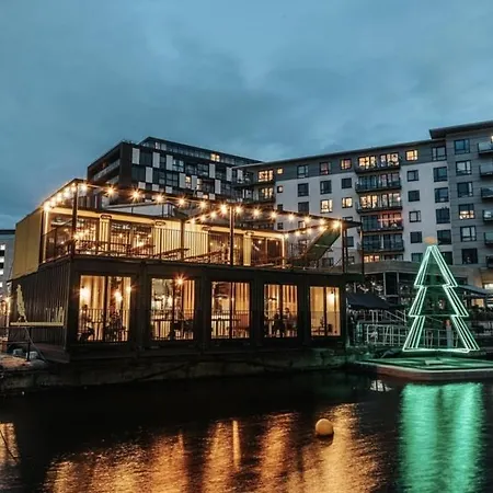 Apartmán Deluxe Riverside Balcony &free Parking