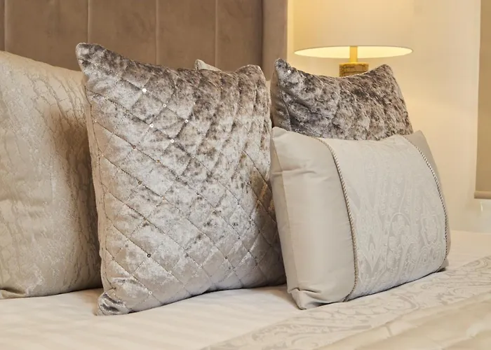 公寓 Deluxe Riverside Balcony &free Parking *