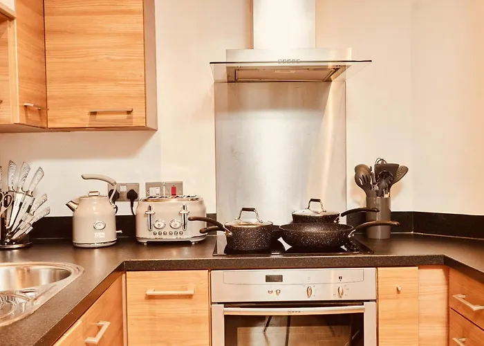 Deluxe Riverside Balcony &free Parking *